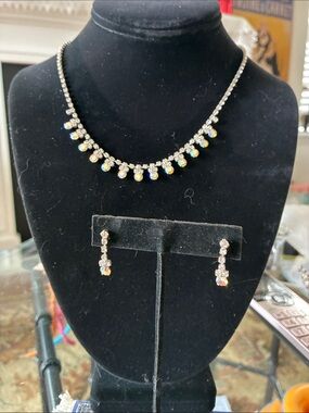 Crystal Teardrop Necklace and Earring Set - Aurora Borealis